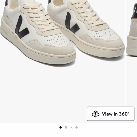 Veja Women’s Cream and Black Sneakers - Picture 8 of 8
